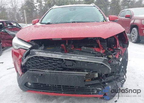 2022 Toyota Corolla Cross Xle from USA, damaged, VIN 7MUDAABG3NV024379